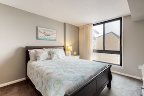 3 chambres, fer et planche Ă repasser, Wi-Fi, draps fournis