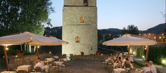 Santa Flora - Luxury Holiday Rental with swimming pool in Cortona, Tuscany