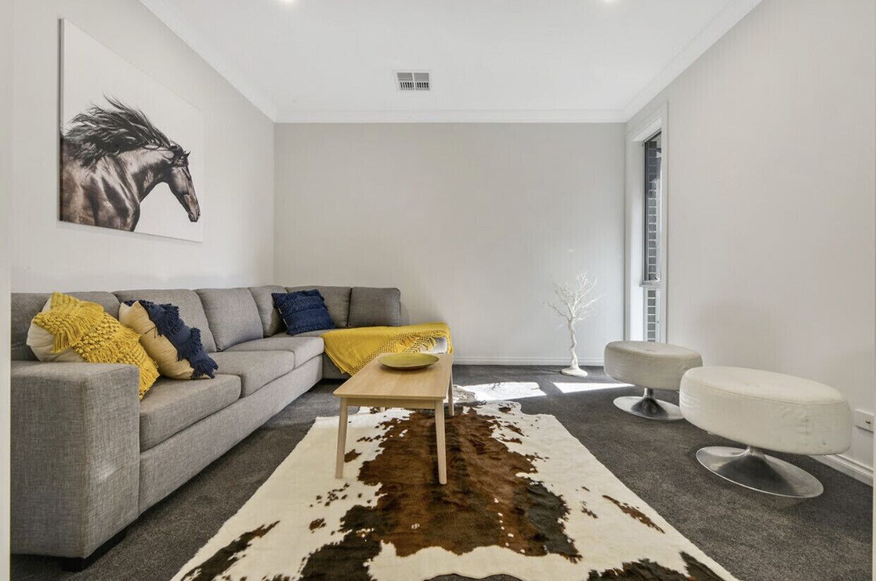 Divine on Dudley - Modern Home in Excellent Location  — image 22