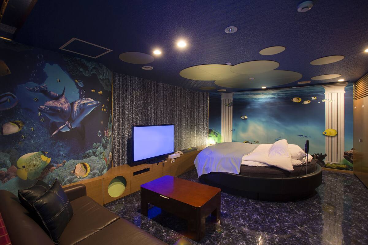 Suite Room, Smoking | WiFi (free)