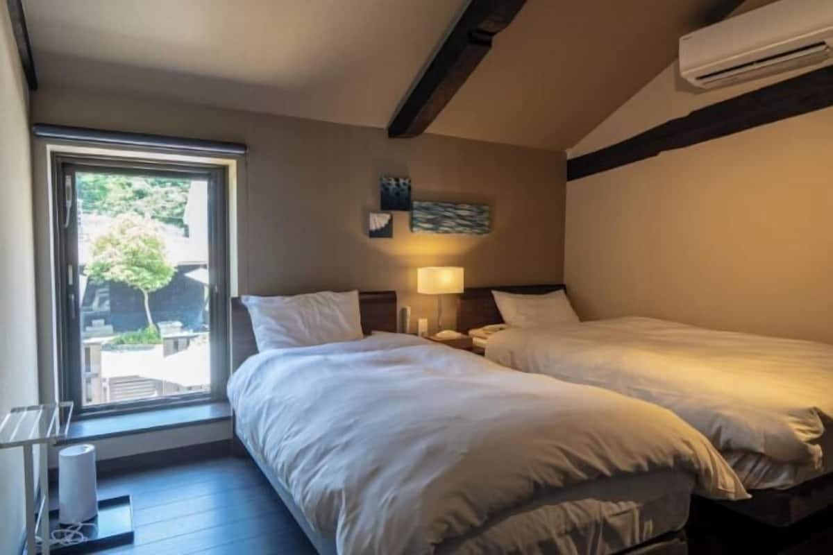 In-room safe, desk, free WiFi, bed sheets