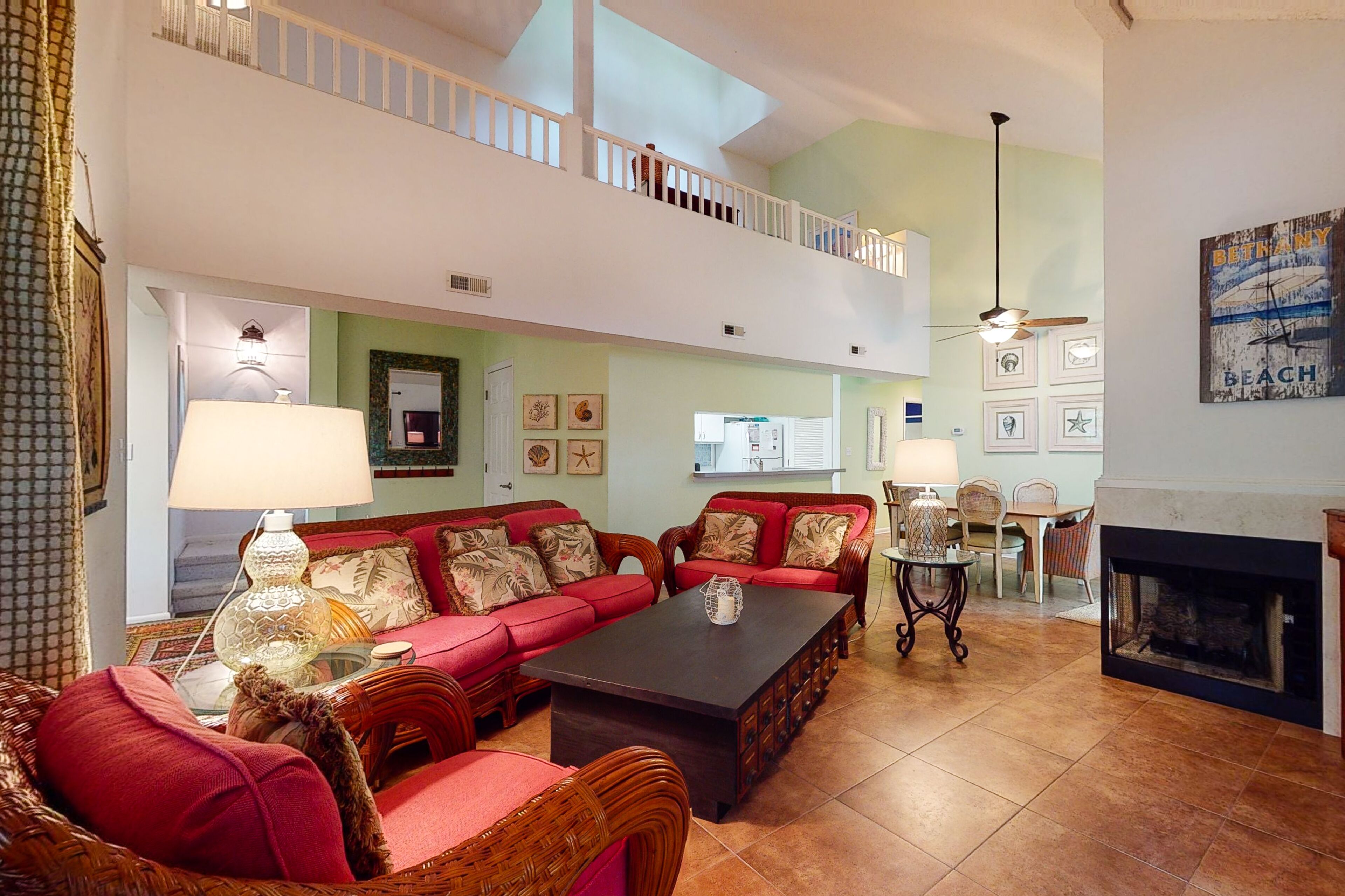 Sea Colony Tennis 2nd-floor condo with basketball court & tennis court