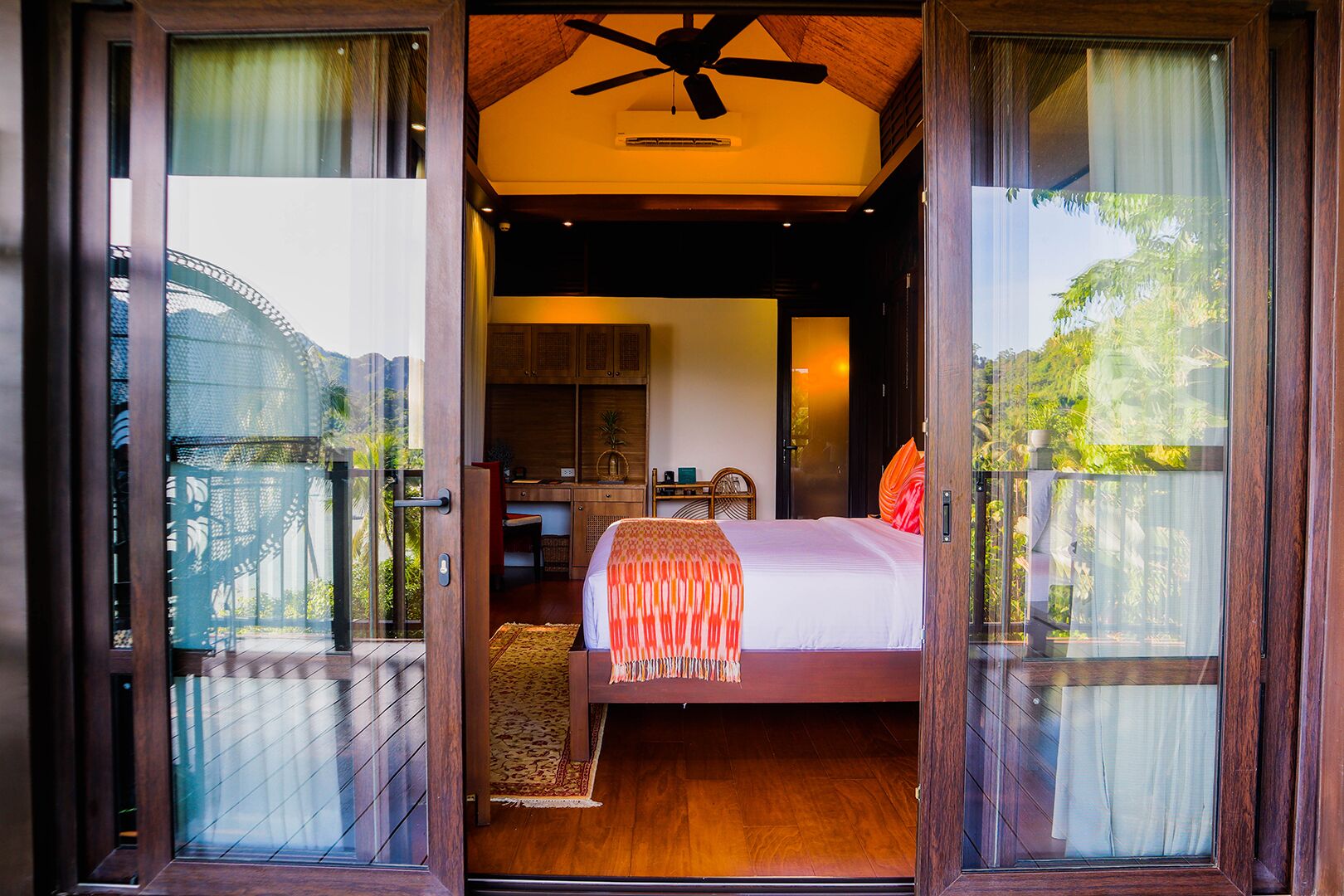 Seaside Villa, 1 King Bed