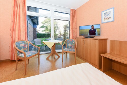 Double room Aal in the Hotel-Pension Altes Siel - Double room Aal with terrace