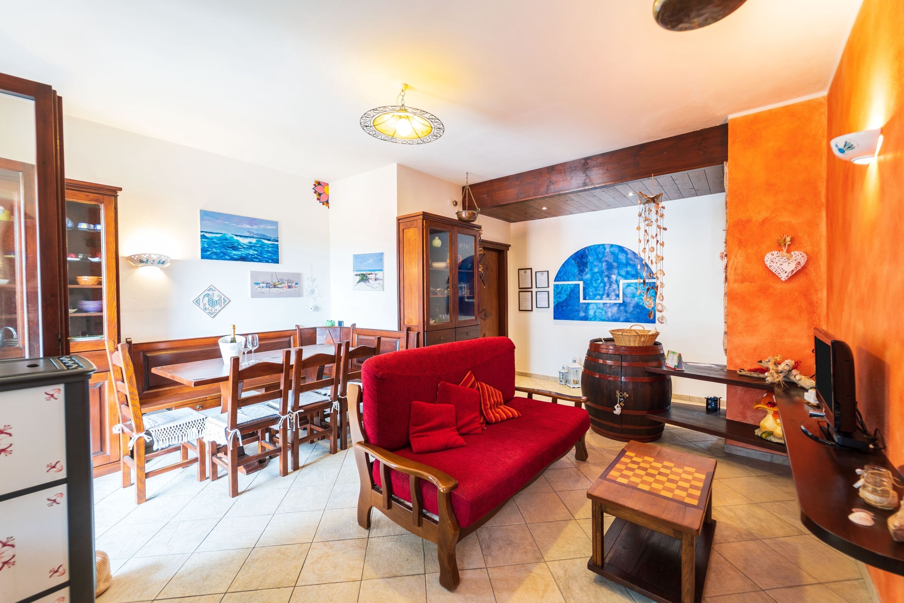 Holiday Apartment ‘Amantiosu Casa Vacanze’ with Air Conditioning & Balcony