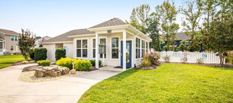 Swann Cove dog-friendly house w/ balcony, gas fireplace, and shared pool