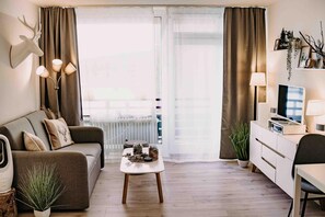 Télévision, chaîne hi-fi