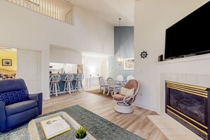 TV, fireplace, DVD player