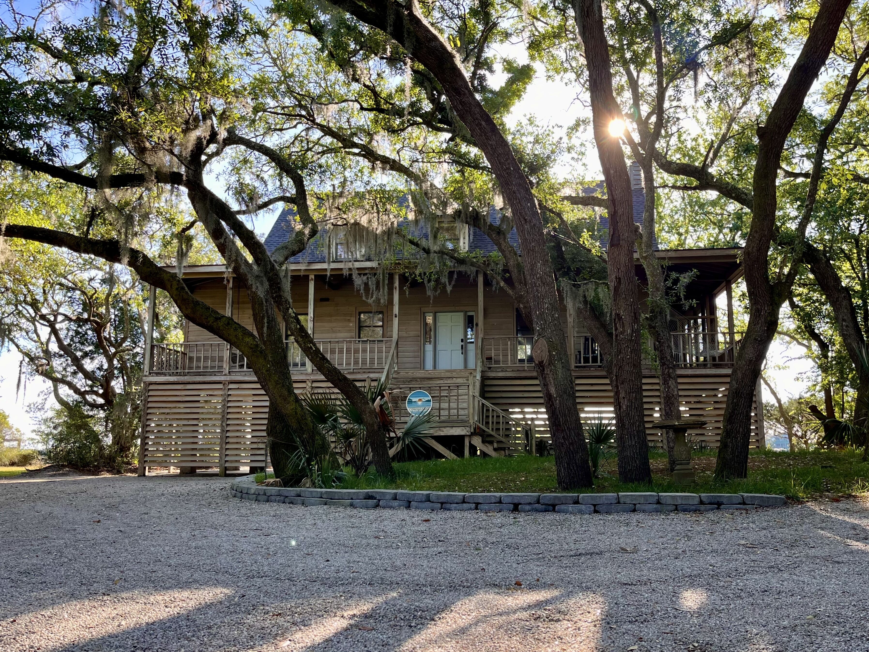 Cypress Sunrise - Creekside House with Private Dock