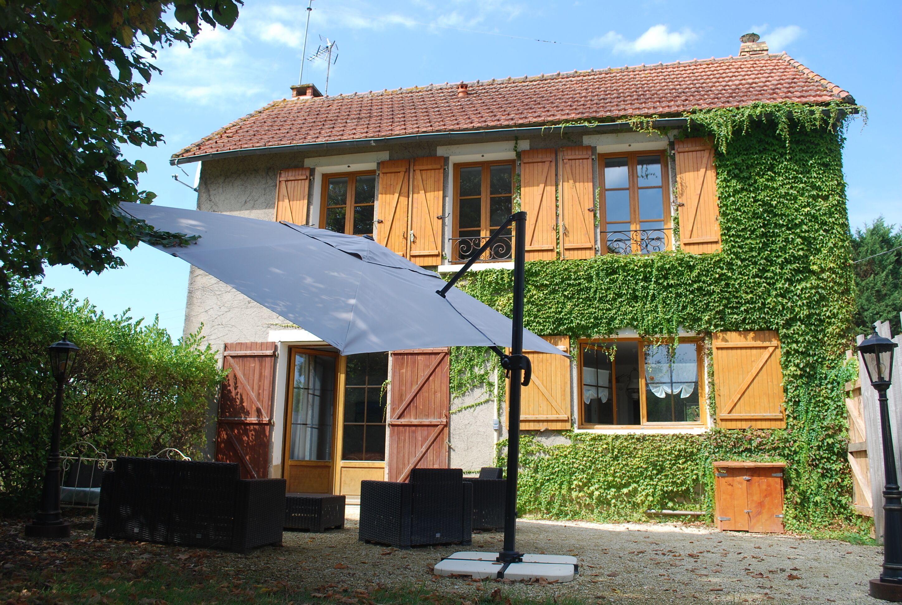 LA CLAIRIERE AU BOIS is a true haven of peace and rest in the countryside