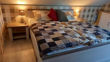 1 chambre, lit parapluie, Wi-Fi gratuit, draps fournis