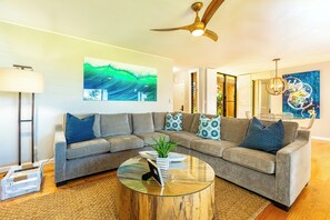 TV - Wailea Ekahi #16-C Ground Floor Unit Near Keawakapu Beach, Wifi, Full A/C (Wailea)