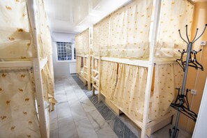 Economy Shared Dormitory | Free WiFi