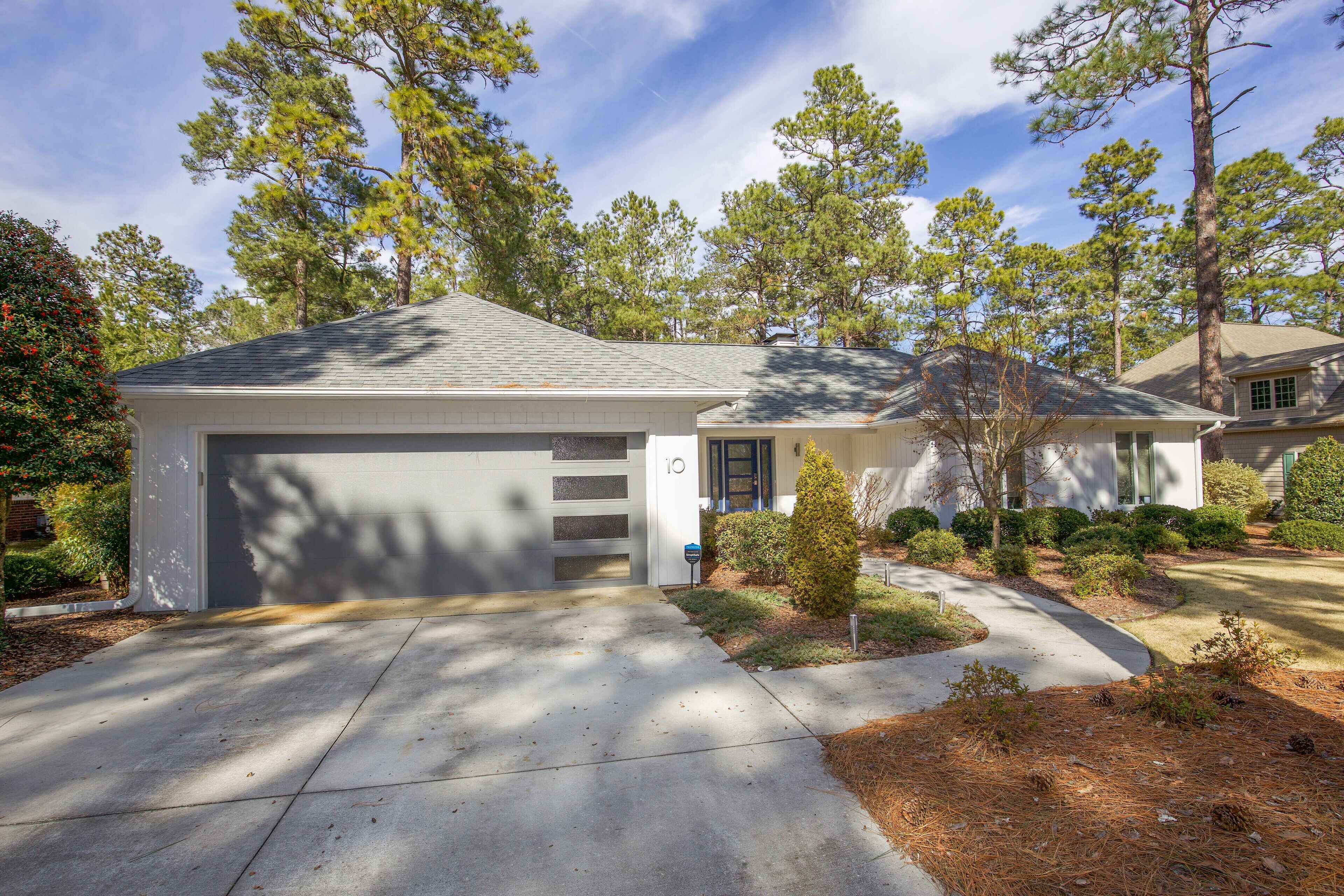 10 Montclair Lane - Available for 2024 Open!