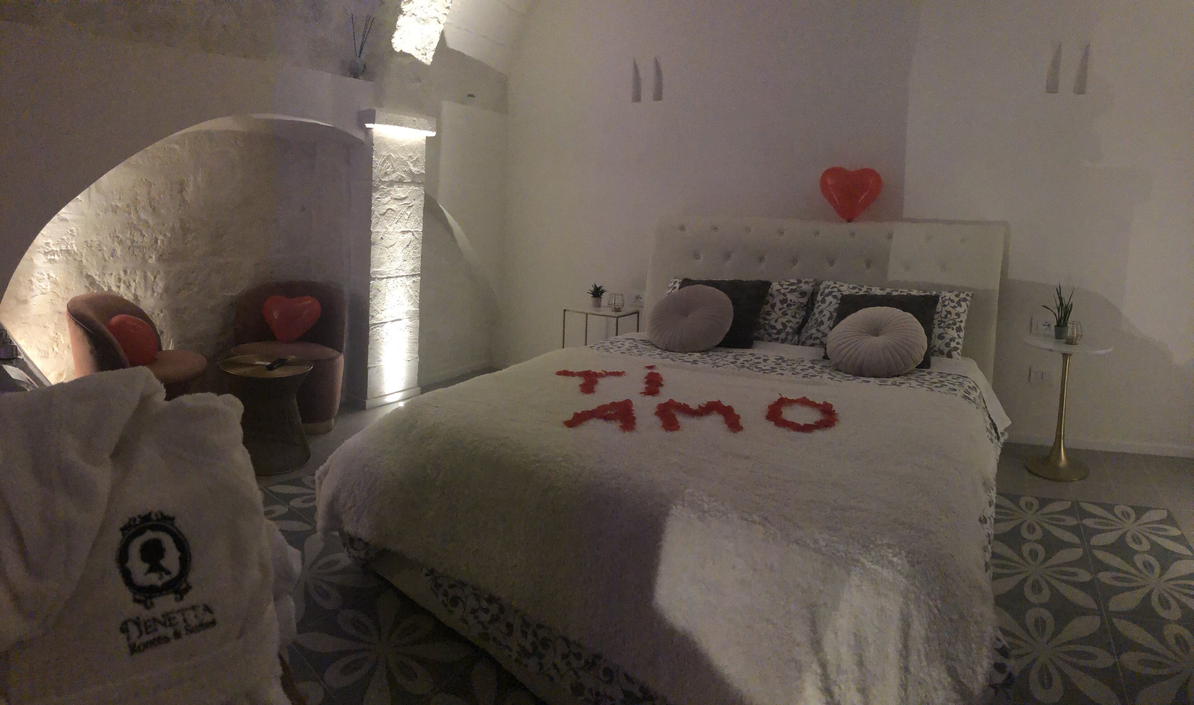 Suite with whirlpool in the heart of the historic center of Monopoli