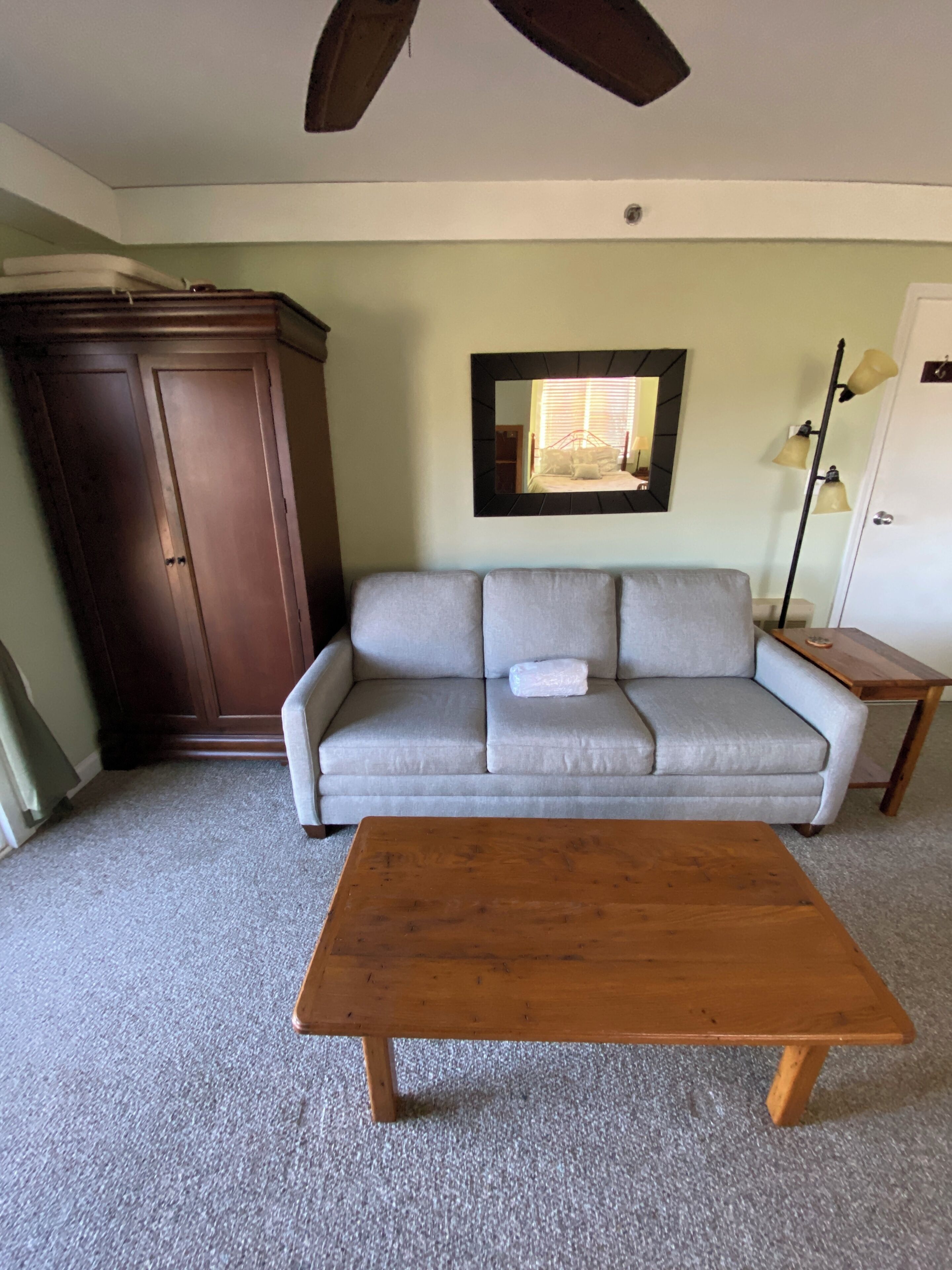 Luxurious Mountain Vacation Rental Studio-Style Condo Sleeps 4