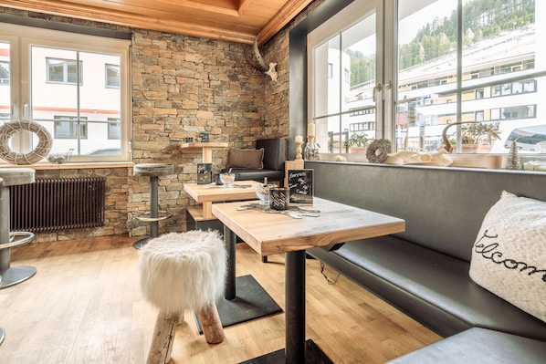 Bar (pÄ boendet)