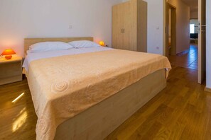 2 makuuhuonetta, Wi-Fi