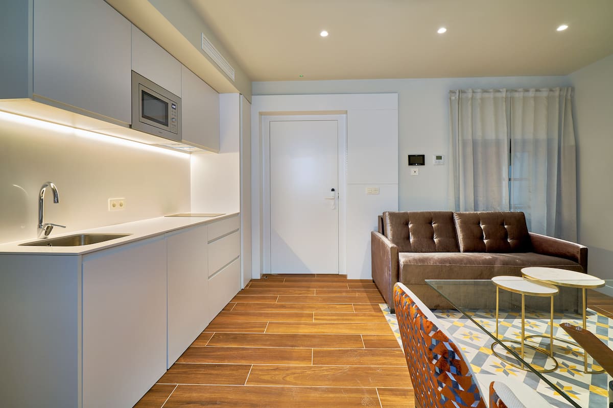 Fridge, microwave, electric kettle, toaster