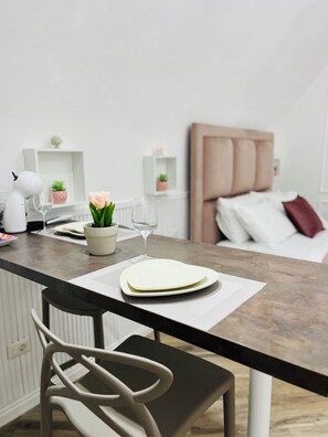 1 habitación y caja de seguridad en la habitación 