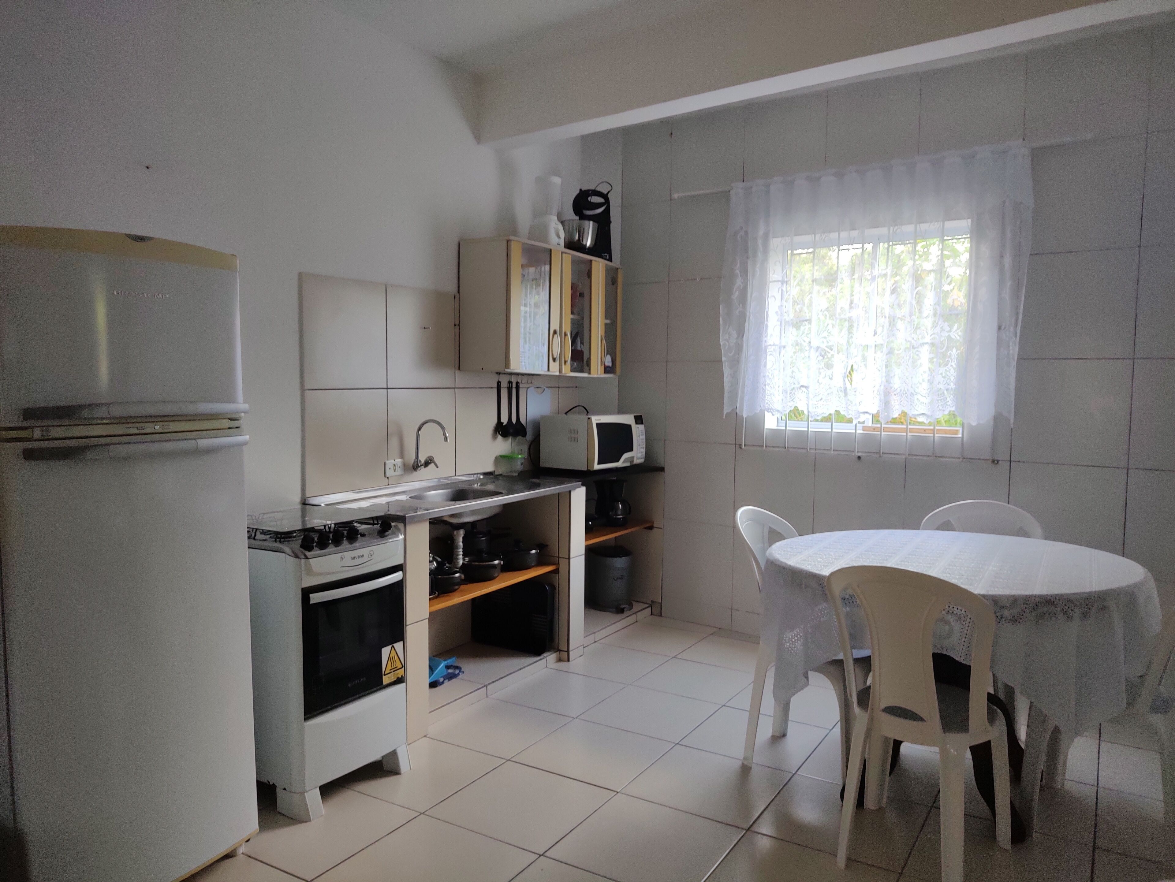Apartment 2 close to the beach and Ilha do Mel 