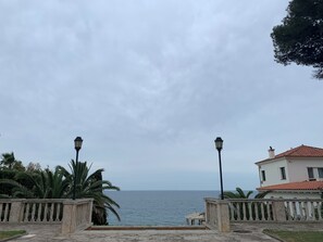 Terrace/patio - 30 m from the beach, overlooking the Marina: beautiful apartment with balcony and wifi (Platja d'Aro)