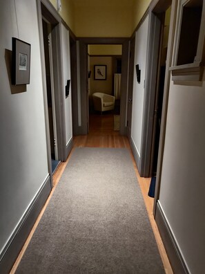 Interior - Old World Charm in The Heart of Temescal (Oakland)