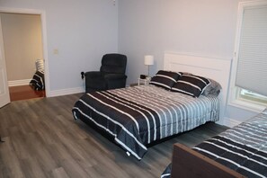 2 Schlafzimmer, Bügeleisen/Bügelbrett, kostenloses WLAN, Bettwäsche