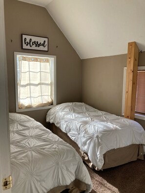 2 soverom, wi-fi (inkludert) og sengetøy