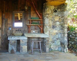 Property grounds - Sapphire Heaven, Luxury Mountain Cabin with a Spectacular View, Resort Amenities (Sapphire)