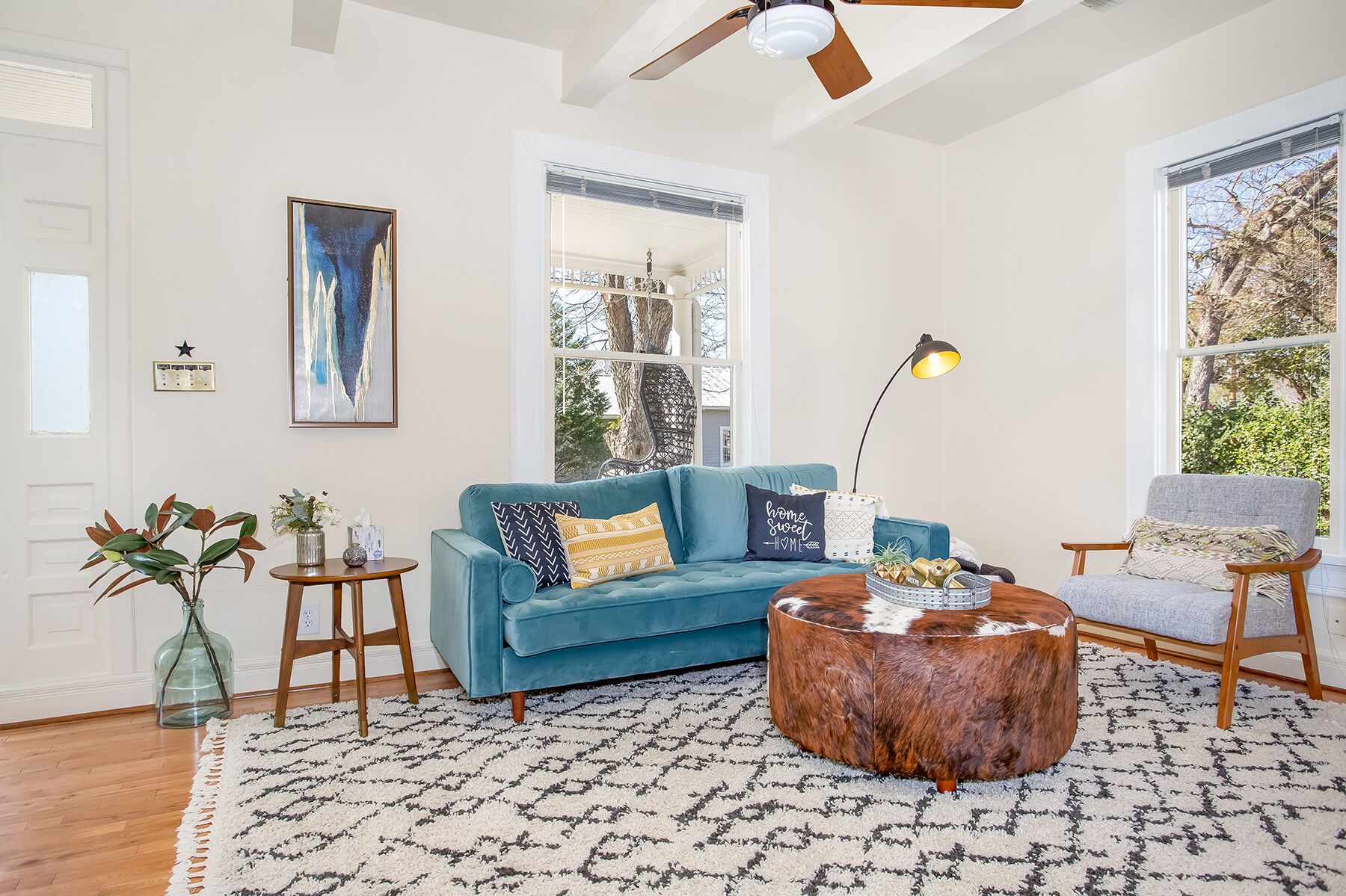 Bluebird Haus | 2 Kings, 1 Queen | In Town | No Pets