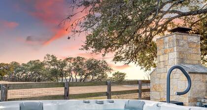 Flint River Cottage | Lavish Outdoor Fireplace | Grill