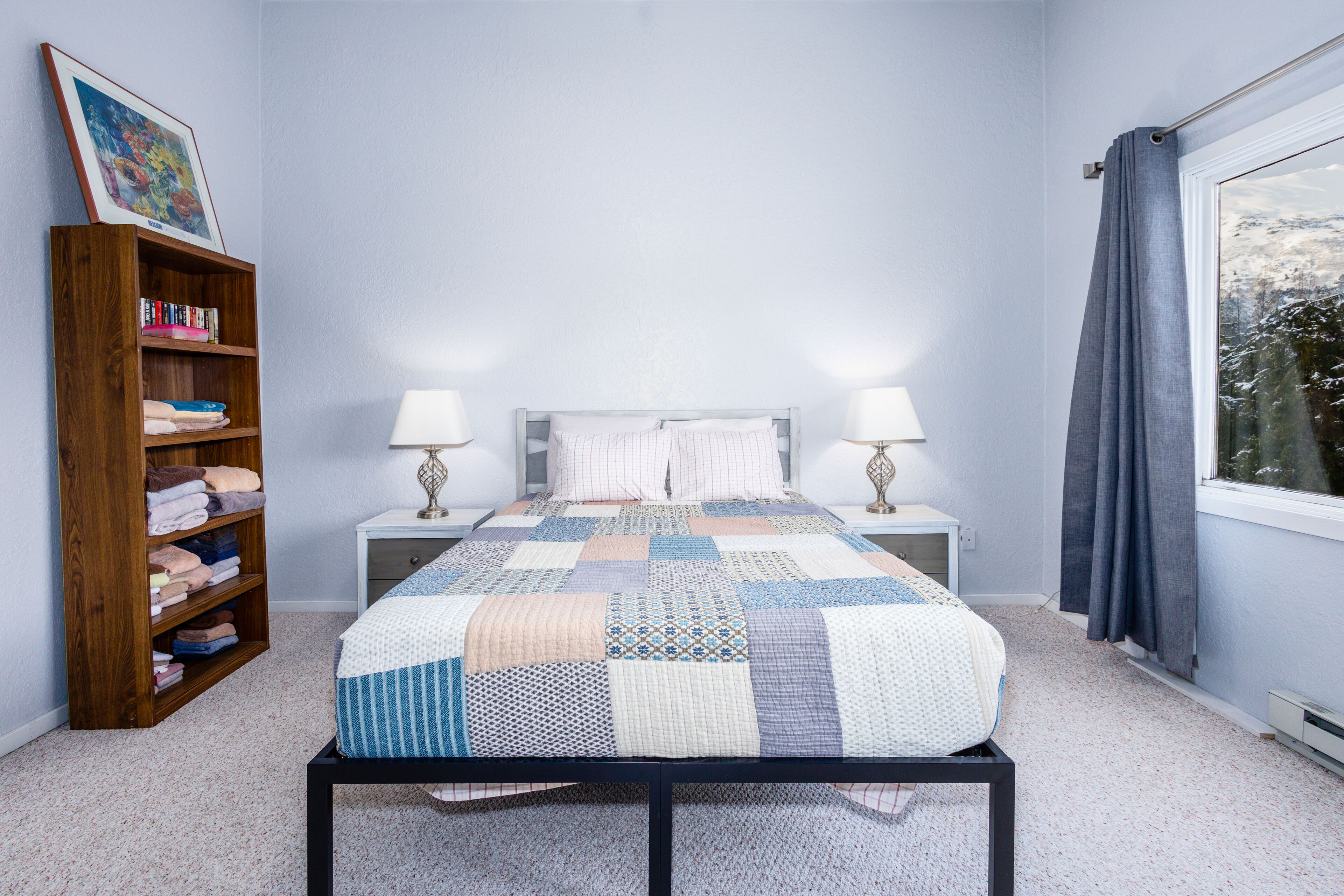 Dog-friendly ski-in/out condo with lanai, mountain view, fireplace & spiral staircase