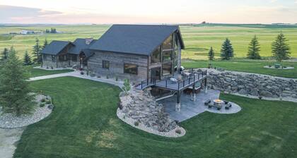 Relax in Solitude at "Our Place" - Sleeps 22