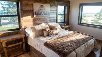 5 makuuhuonetta, silitysrauta/-lauta, vauvan matkasänky, Wi-Fi