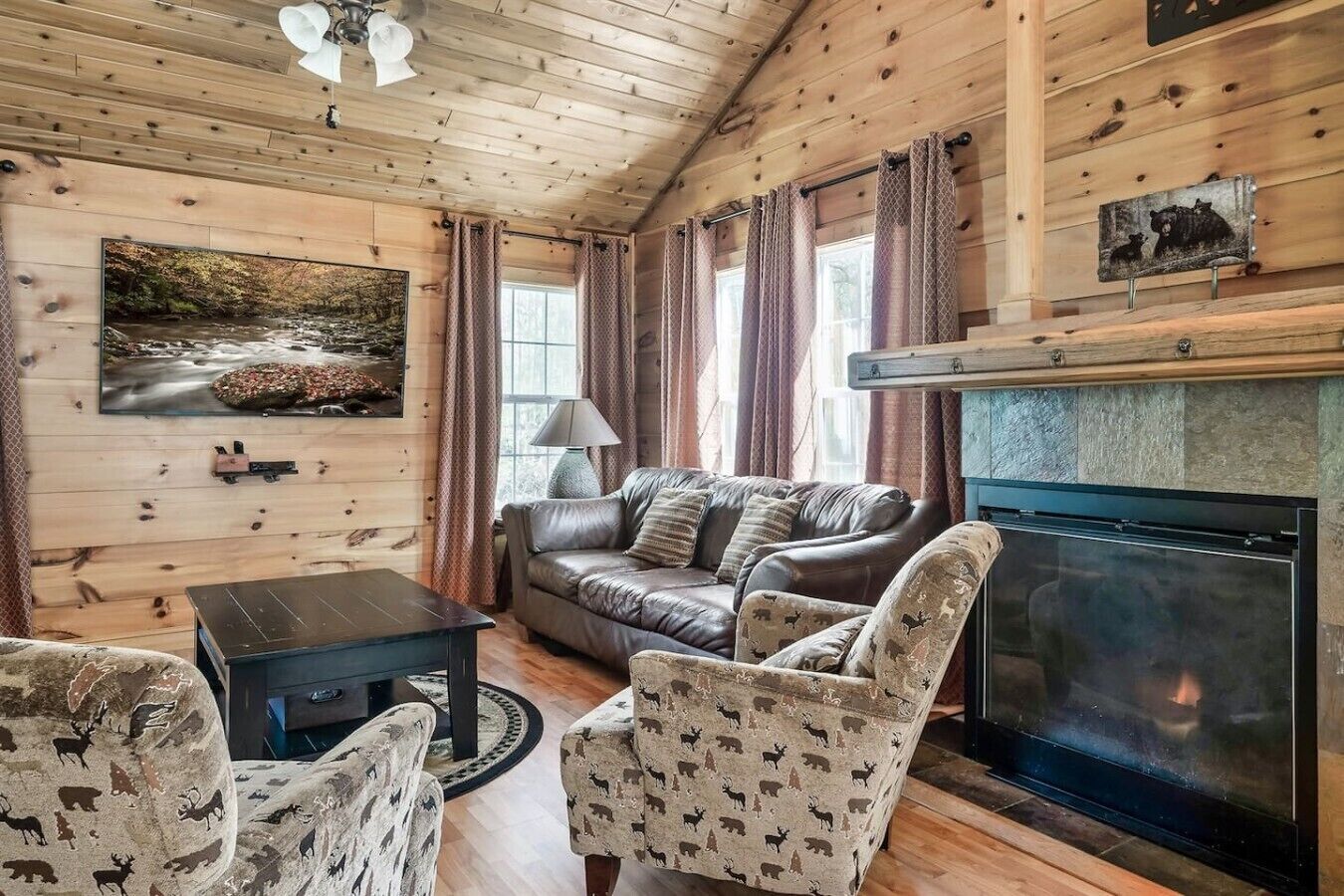 Smart TV, fireplace, foosball, books
