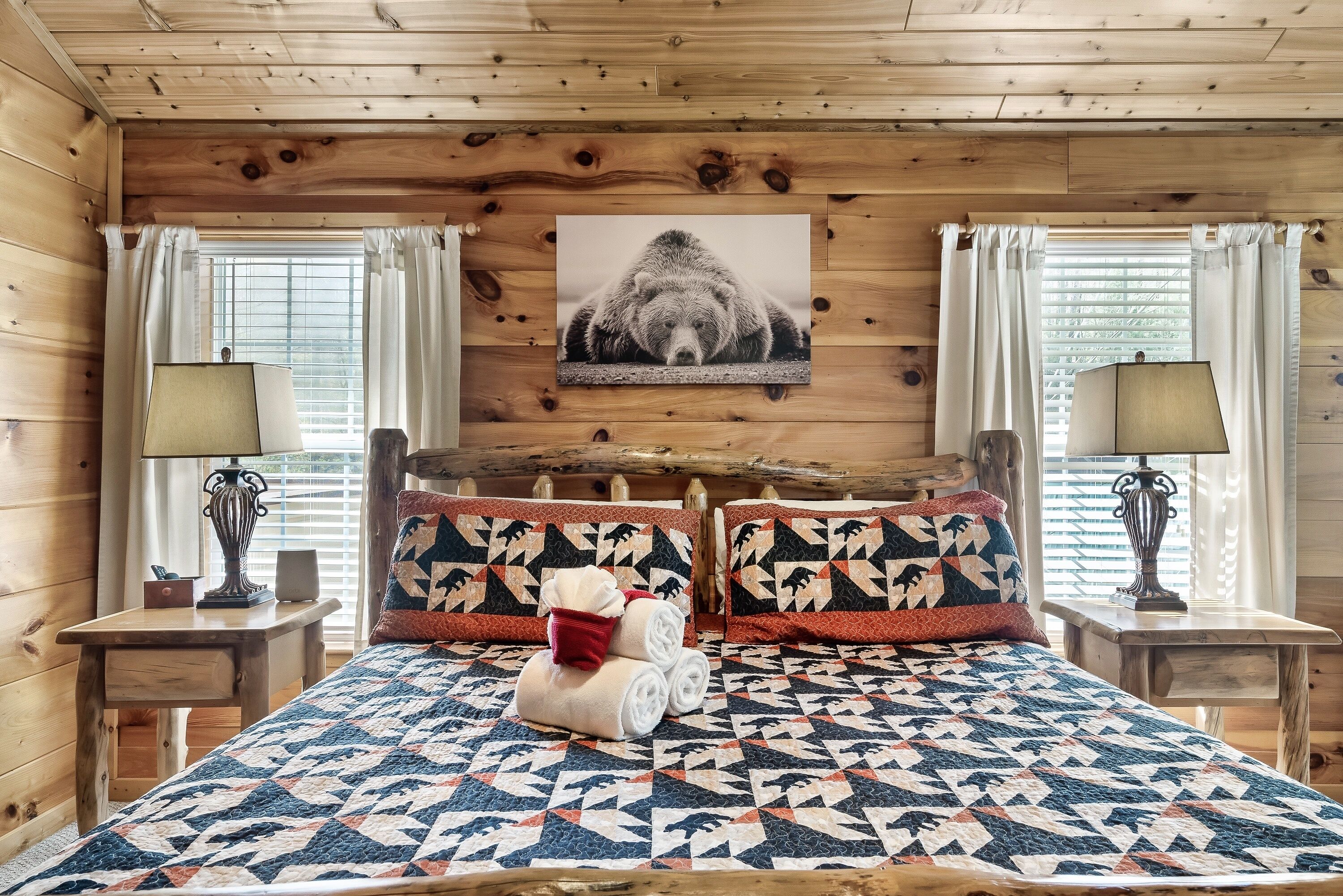 10 Mins to Downtown Gatlinburg~HotTub~Rockytop