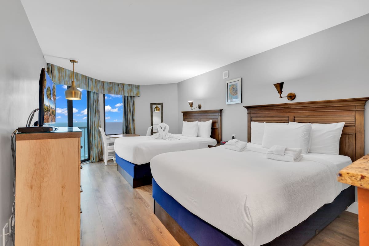 Signature Studio, Balcony, Ocean View | Individually decorated, individually furnished, iron/ironing board