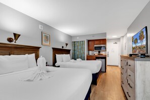 1 habitación, decoración personalizada y muebles diferentes 