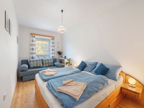 2 bedrooms, free WiFi