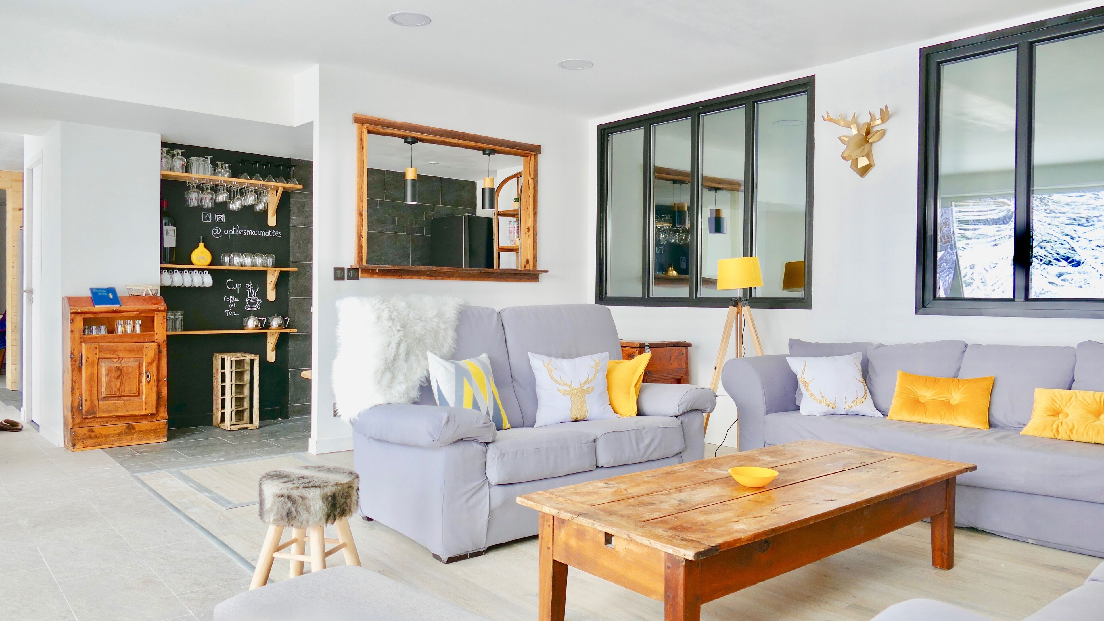 Smart-TV, Videospiele, Bücher