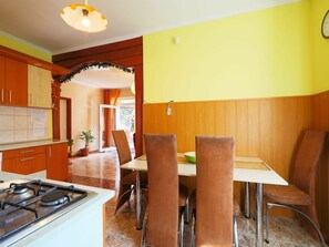 تناول الطعام