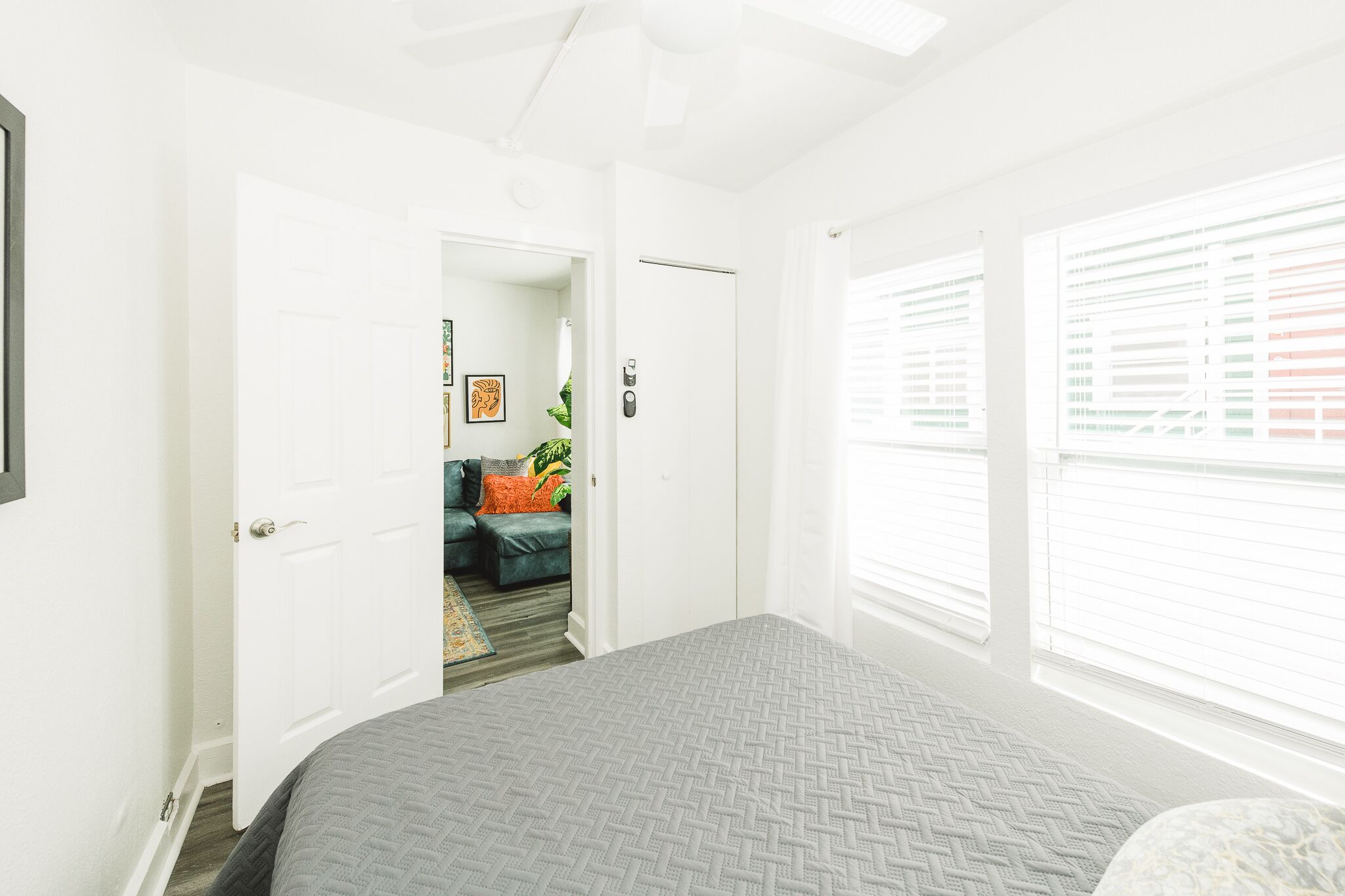 2 Schlafzimmer, Reisekinderbett, WLAN, Bettwäsche