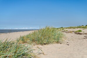 Una spiaggia nelle vicinanze
