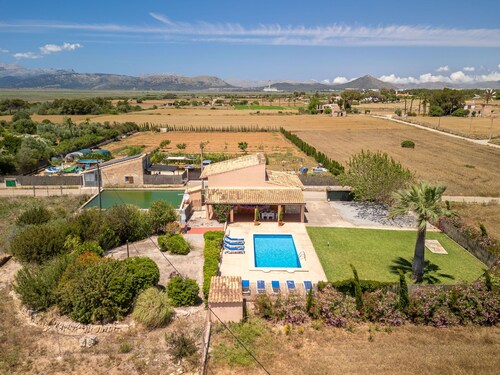 Can Butxet by Interhome