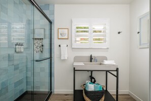 Hair dryer, towels