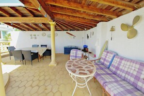 Outdoor dining - Nicole - villa with great views and private pool in Benissa (Benissa)