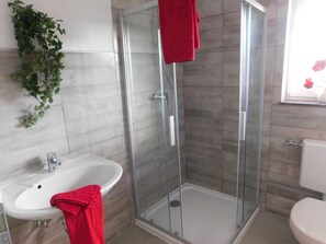 Unclassified image, 4 of 45, button