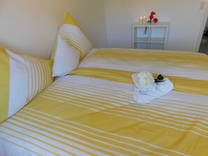 3 bedrooms, WiFi, bed sheets