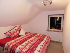 3 bedrooms, WiFi, bed sheets - Apartment Winterberg 7 persons - Guesthouse Astenblick also for small groups (Winterberg)